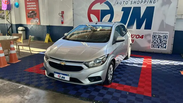 Carro Chevrolet Onix 2019 1.0 LT SPE/4