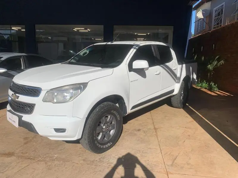 Chevrolet S10 2.4 Advantage (Cabine Dupla)