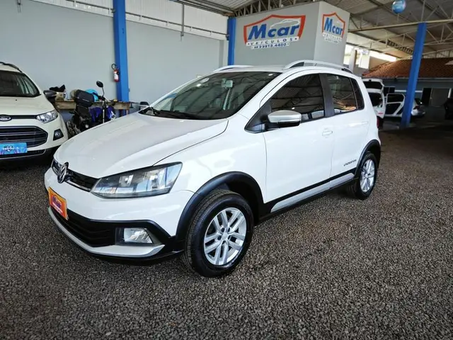 Carro Volkswagen CrossFox 2015 1.6 16v MSI (Flex)