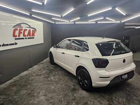 Polo Track 1.0 Flex 12V 5p