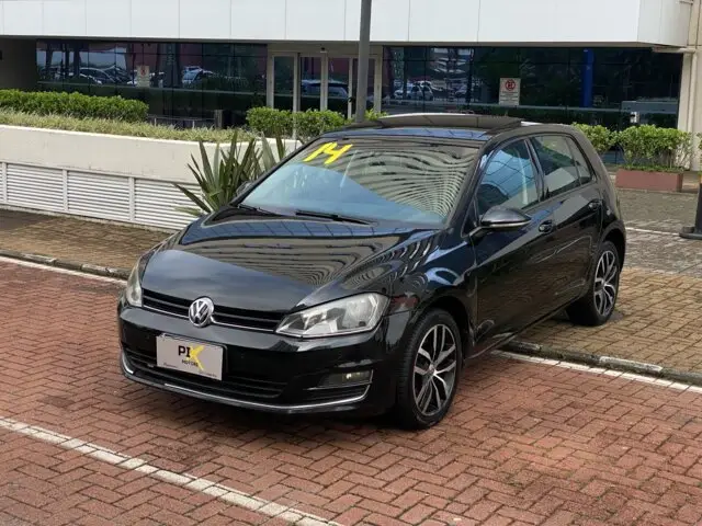 Carro Volkswagen Golf 2014 Comfortline 1.4 TSi