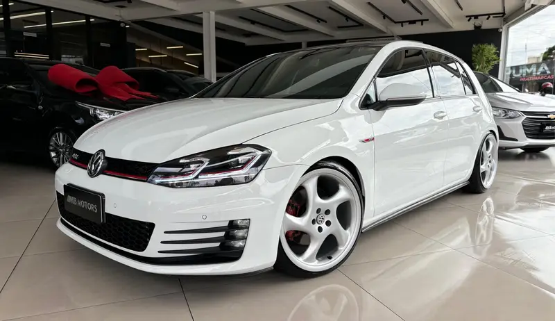 Volkswagen Golf GTI 2.0 TSi DSG