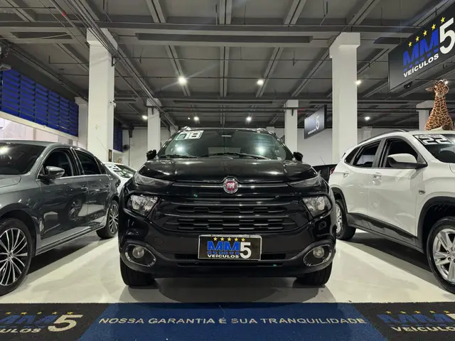 Carro Fiat Toro 2018 Freedom 2.4 TigerShark AT9 (Flex)