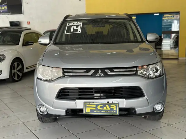 Carro Mitsubishi Outlander 2014 2.0 16V CVT