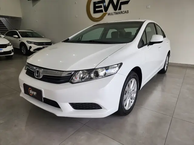 Carro Honda Civic 2015 LXS 1.8 i-VTEC (Aut) (Flex)