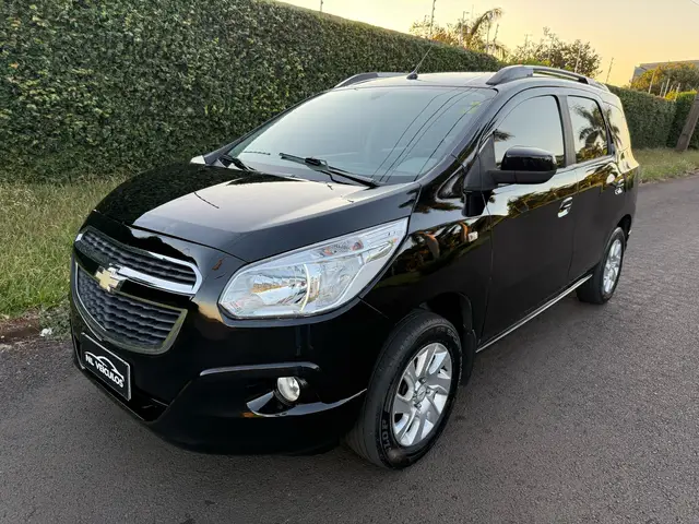 Carro Chevrolet Spin 2013 LTZ 7S 1.8 (Flex)