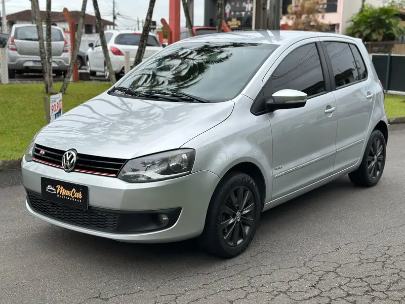 Volkswagen Fox Prime 1.6 8V (Flex)