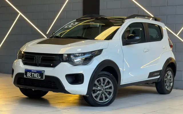 Carro Fiat Mobi 2022 Trekking 1.0 (Flex)