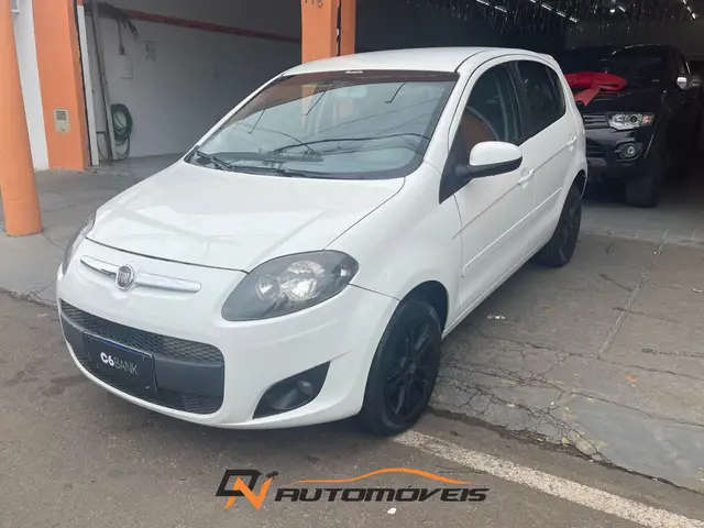 Carro Fiat Palio 2013 Essence 1.6 16V (Flex)