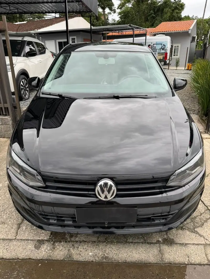 Volkswagen Polo 1.0 (Flex)