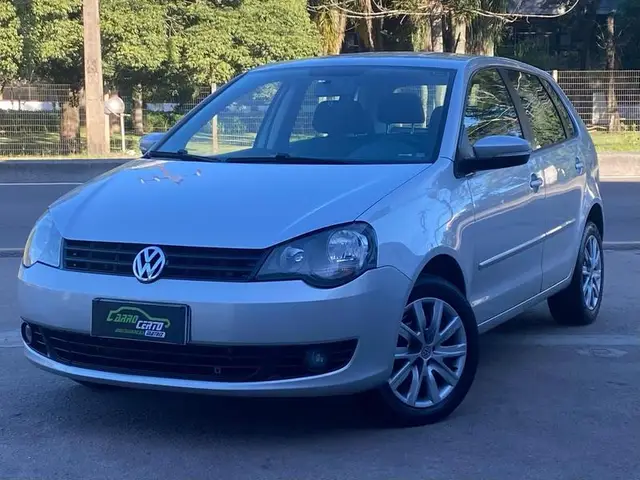 Carro Volkswagen Polo 2014 Hatch 1.6 VHT Total Flex