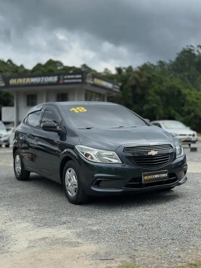 Carro Chevrolet Onix 2018 1.0 Joy SPE/4