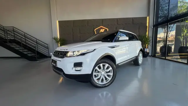 Carro Land Rover Range Rover Evoque 2014 2.0 Si4 4WD Pure