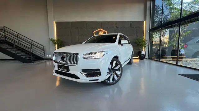 Carro Volvo XC90 2024 T-8 Ultim. Dark 2.0 AWD (Híbrido)