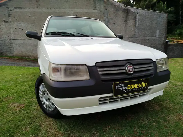 Carro Fiat Uno Mille 2011 Fire Economy 1.0 (Flex) 2p