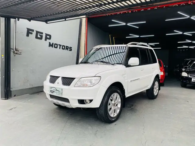 Carro Mitsubishi Pajero TR4 2012 2.0 16V 4X4 (Flex) (Aut)