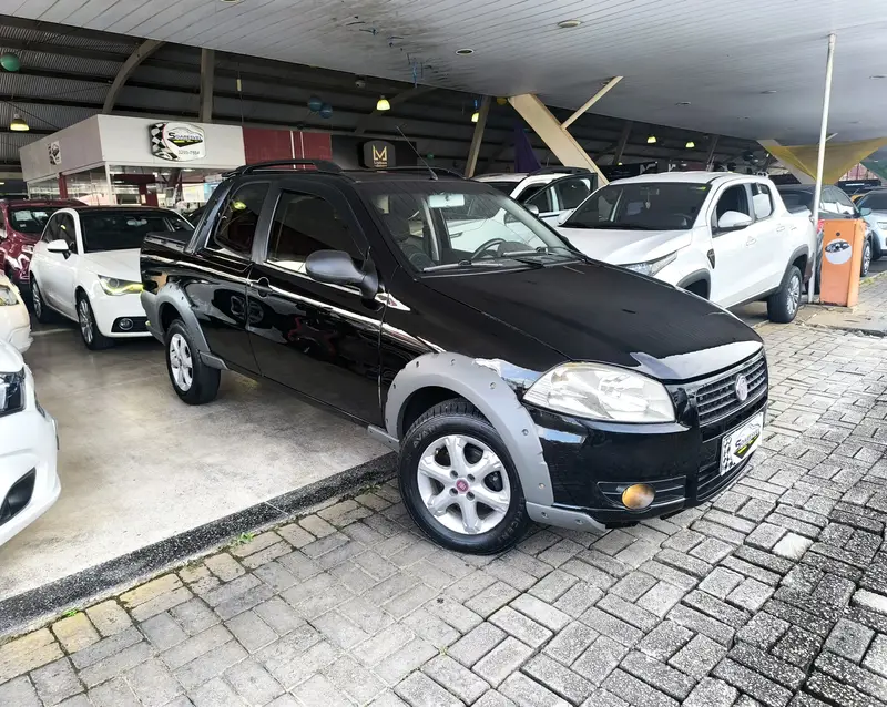 Fiat Strada Working 1.4 (Flex) (Cabine Dupla)