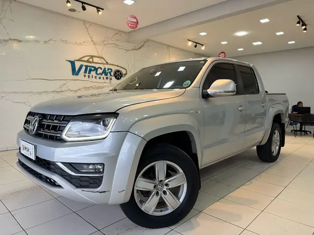 Carro Volkswagen Amarok 2017 2.0 CD 4x4 TDi Highline (Aut)