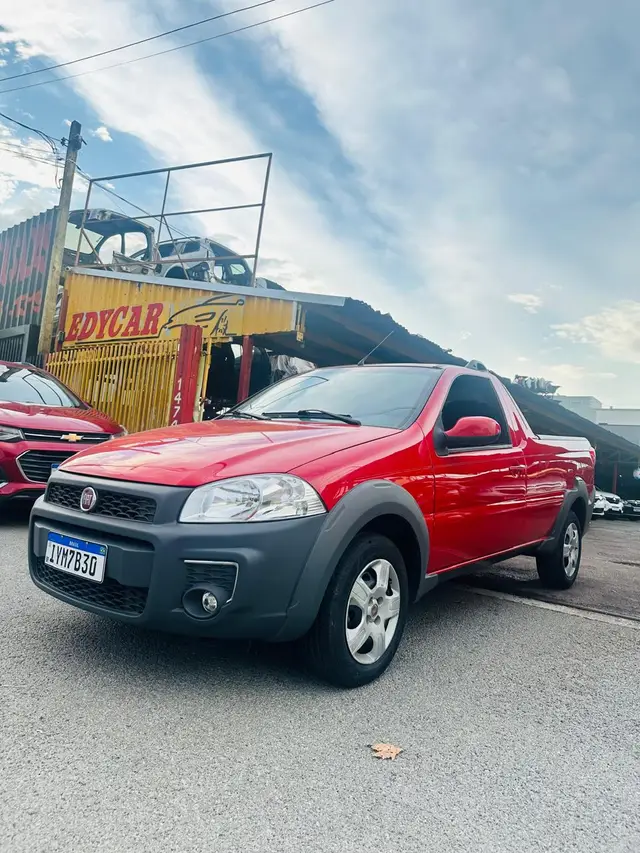 Carro Fiat Strada 2018 Hard Working 1.4 (Flex) (Cabine Simples)