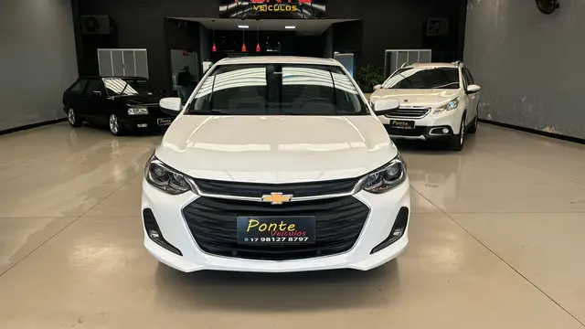 Carro Chevrolet Onix Plus 2024 Premier 1.0 Turbo (Aut.)