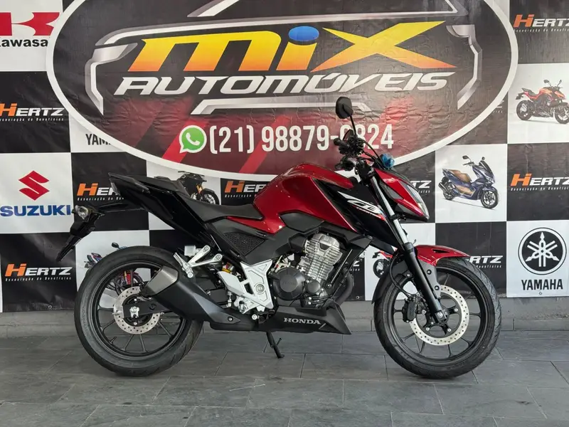 Honda CB 300F Twister (ABS)