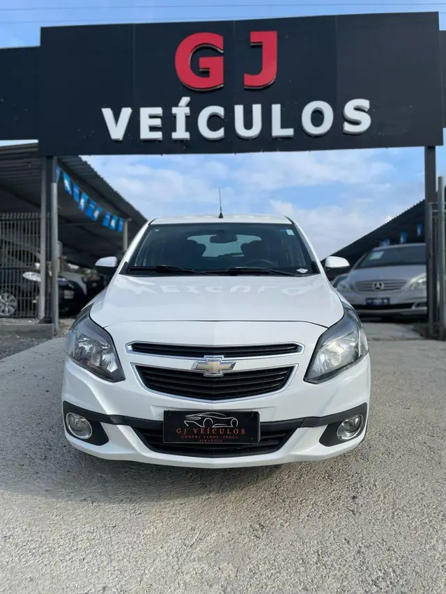 Carro Chevrolet Agile 2014 LTZ 1.4 8V (Flex)