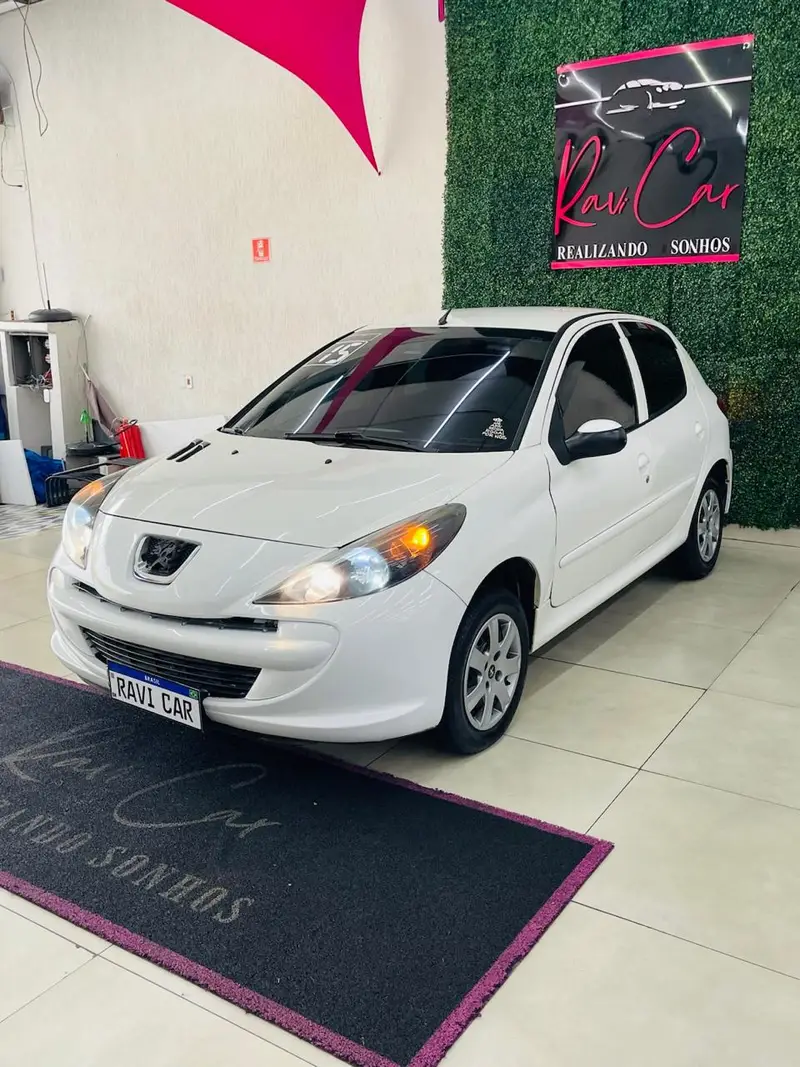 Peugeot 207 Hatch Active 1.4 (Flex)