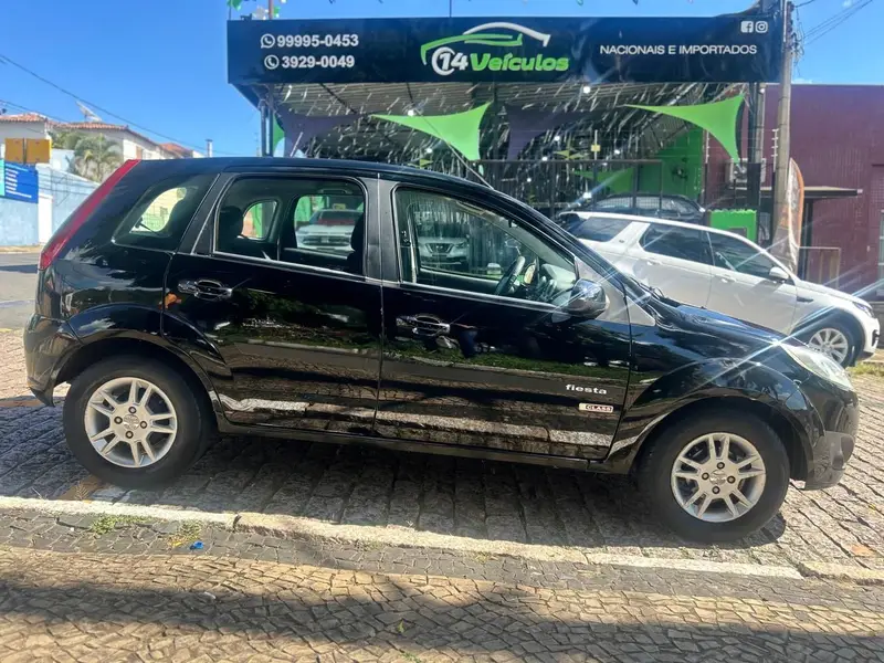 Ford Fiesta Hatch 1.6 (Flex)