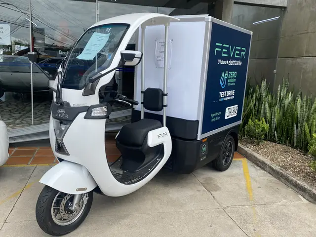Carro Fever FR250 2023 FR250 BOX (Elétrica)