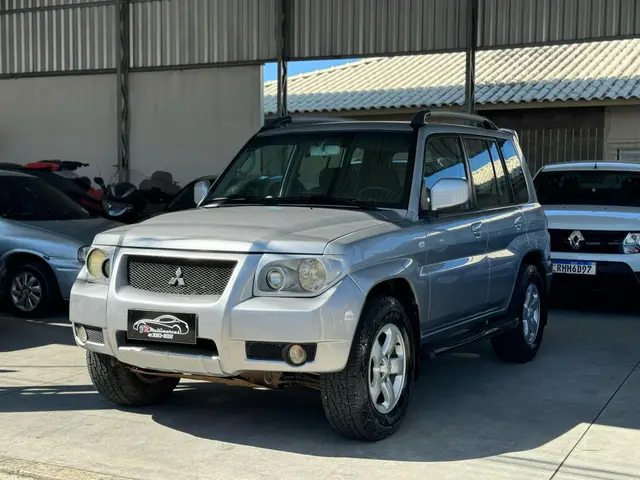 Carro Mitsubishi Pajero TR4 2007 2.0 16V