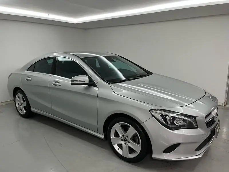 Mercedes-Benz CLA 180 1.6 CGI GASOLINA 7G-DCT