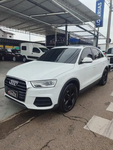 Carro Audi Q3 2017 1.4 TFSI Ambiente S Tronic