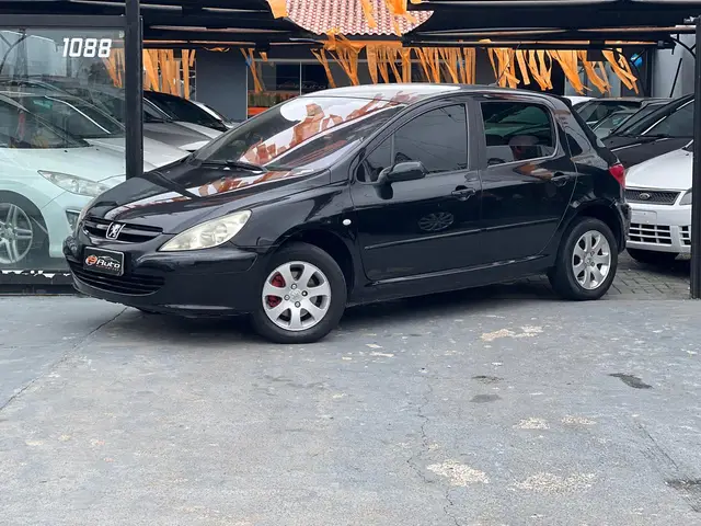 Carro Peugeot 307 2006 Hatch. Feline 2.0 16V