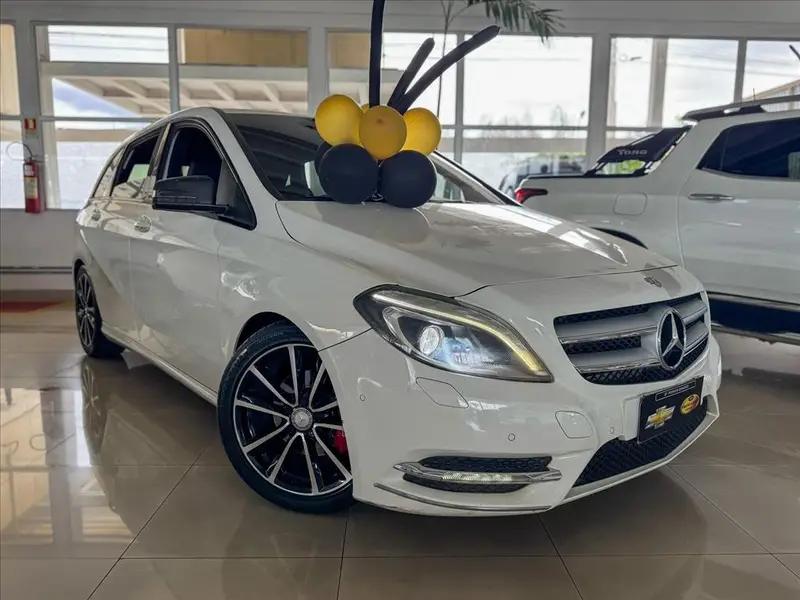 Mercedes-Benz Classe B 200 1.6 Turbo Sport