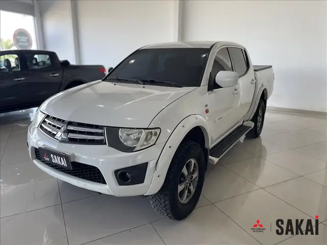 Carro Mitsubishi L200 Triton Sport 2014 3.2 Di-D 4x4 GLS