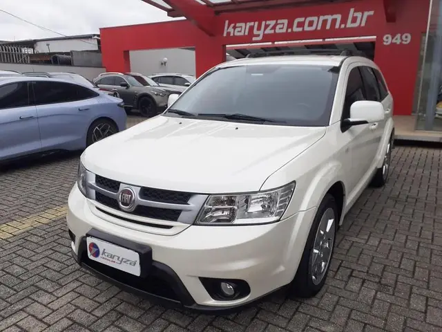 Carro Fiat Freemont 2014 2.4 16V Precision (Aut)