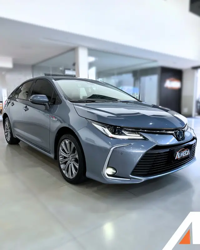Carro Toyota Corolla 2020 1.8 VVT-I HYBRID FLEX ALTIS CVT
