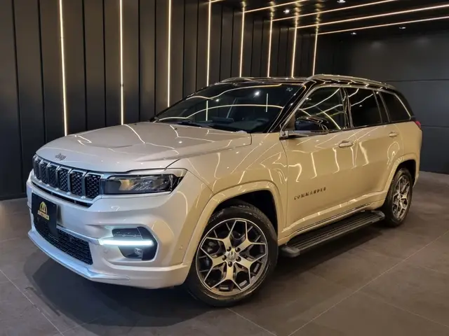 Carro Jeep Commander 2022 Overland T270 Flex (Aut)