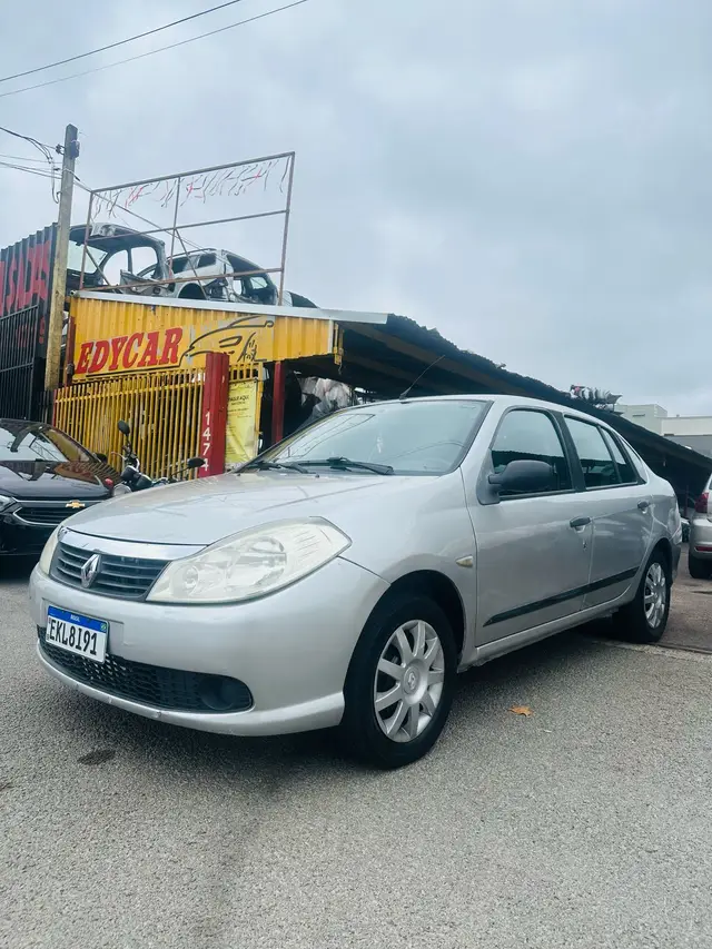 Carro Renault Symbol 2010 1.6 8V Expression Hi-Torque (flex)