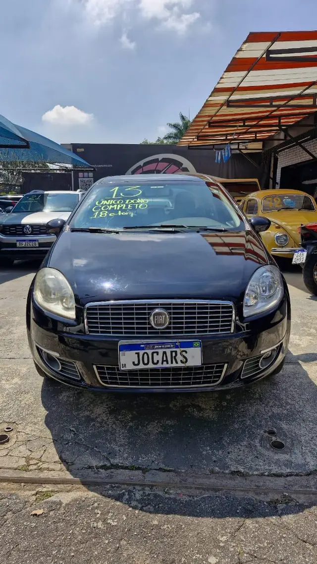 Carro Fiat Linea 2013 Essence 1.8 16V (Flex)