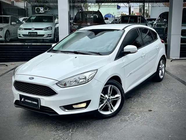 Carro Ford Focus Hatch 2018 SE 1.6 16V TiVCT