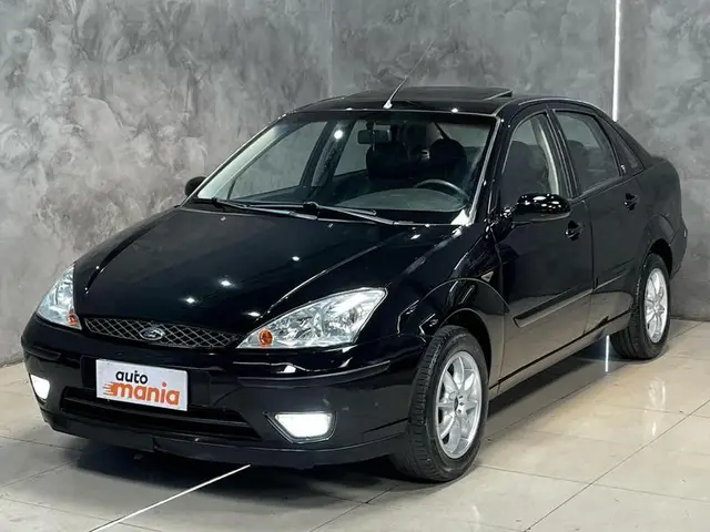 Carro Ford Focus Hatch 2006 Ghia 2.0 16V Duratec (Aut)
