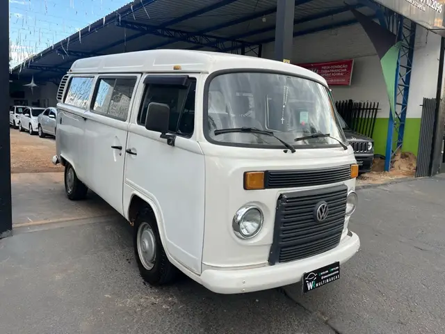 Carro Volkswagen Kombi Furgão 2012 Kombi Furgao 1.4 (Flex)
