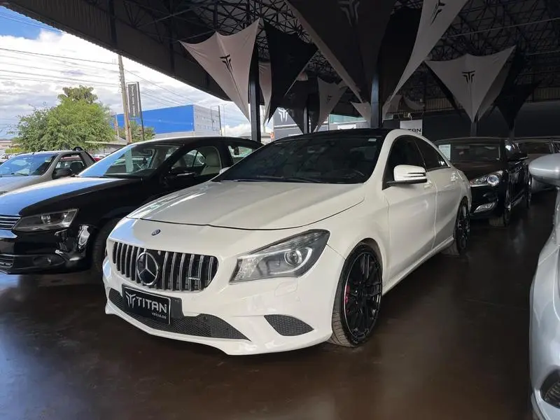 Mercedes-Benz CLA 200 Vision 1.6 TB 16V Flex Aut.