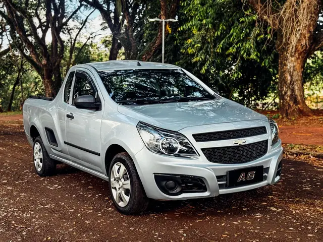 Carro Chevrolet Montana 2013 LS 1.4 (Flex)