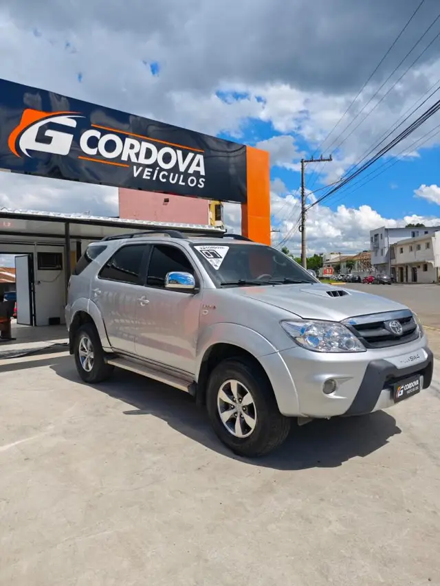 Carro Toyota Hilux SW4 2007 SRV 4x4 3.0 Turbo  (aut)