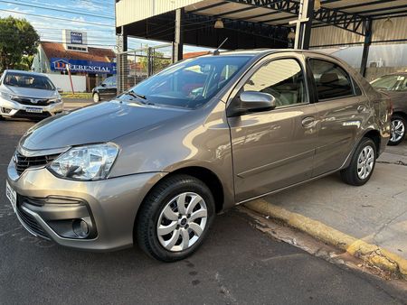 Etios Sedan XS 1.5 (Aut) (Flex)