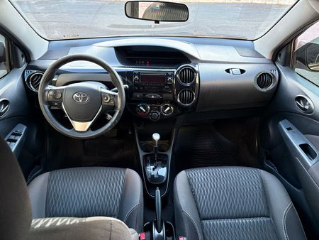 Etios Sedan XS 1.5 (Aut) (Flex)