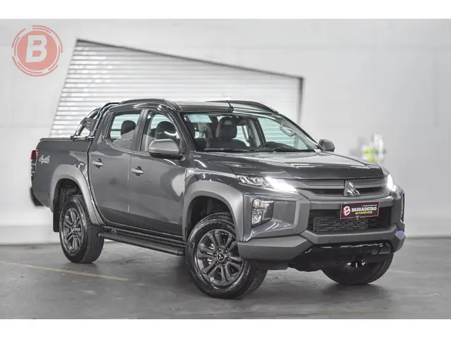 Carro Mitsubishi L200 Triton Sport 2025 Outdoor GLS 2.4