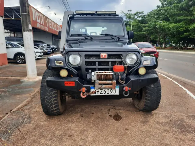 Carro Troller T4 2013 3.2